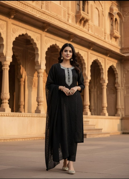 Black chickankari 3 pc kurti